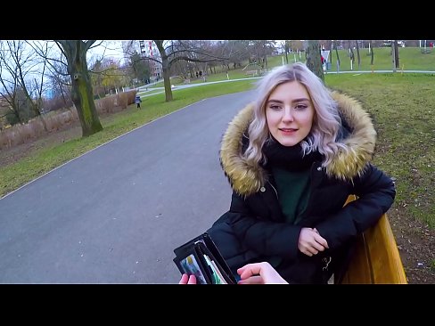 ❤️ Tibla kum sħun ta' barrani għall-flus - blowjob fil-park minn Eva Elfie ❌ Porn ta' kwalità fil-porn mt.rex-porn-com.ru